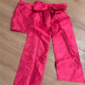 Boohoo Pink Mini Skirt with Bow